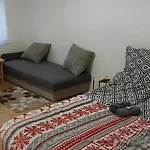 Anizs Apartmanhaz *