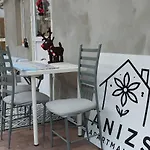 Daire Anizs Apartmanhaz