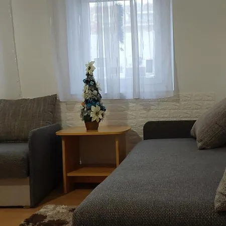 Daire Anizs Apartmanhaz