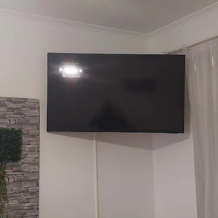 Anizs Apartmanhaz 아파트 *