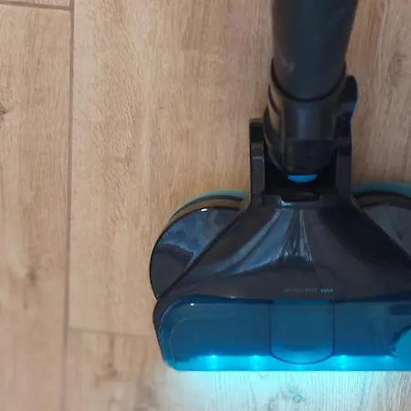 Anizs Apartmanhaz شقة *